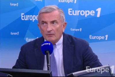 VIDEO (durée : 38min16) : Interview du Général (2s) Vincent DESPORTES sur Europe1 - Emission "Le Club de la presse" du 30.10.2015.