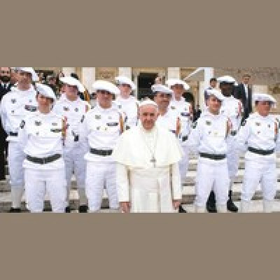 RENCONTRE : Quand le Pape rencontre les chasseurs alpins du 27e bataillon