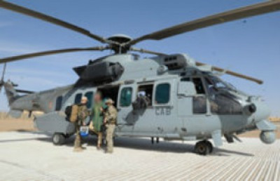 OPERATION BARKHANE : Premier ravitaillement en vol d'hélicoptères.