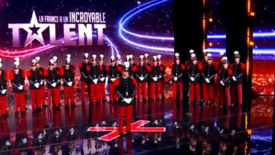 FLASH "La France a un incroyable talent" : Hommage des élèves-officiers de l’Académie militaire de Saint-Cyr aux militaires tombés au combat