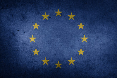 UNION EUROPÉENNE : La construction européenne et l'âme des peuples