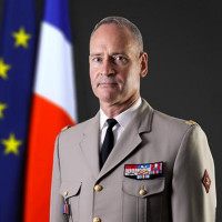 STRATEGIE : Comment le chef d’état-major de l'armée de Terre française évite d'être aspiré dans un "tunnel ukrainien"