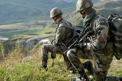 LIBRE OPINION : Deux militaires sur trois sont en contrat à durée déterminée (CDD)