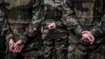 ARMÉES : Quand la communication politique abîme le moral des troupes (et celui des Français)