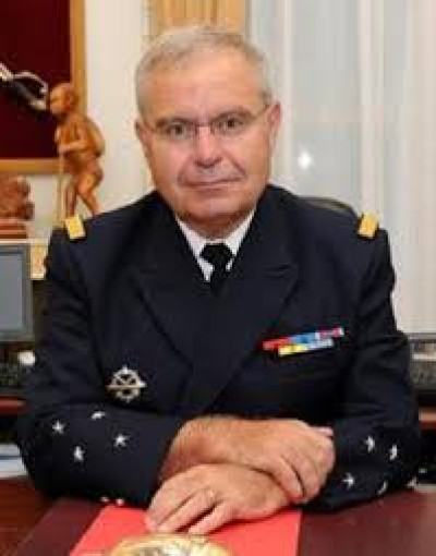 MARINE NATIONALE : Amiral Rogel : « la marine a besoin de quinze frégates de premier rang »