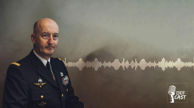 PORTRAIT – Podcast : le général de brigade aérienne Christophe Aubé