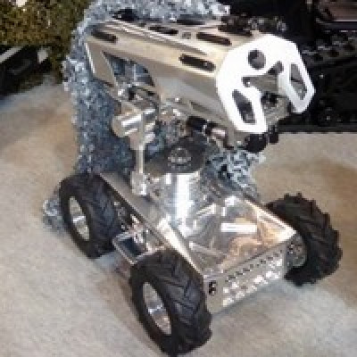 TECHNOLOGIE DE POINTE : Snibot, le robot de SD4E, au service de l'« hyper-précision »