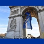 drapeau europeen arc de triomphe