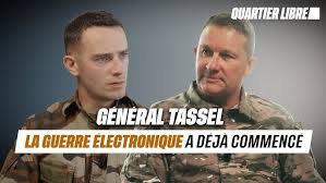 VU POUR VOUSCommander le renseignement et les cyber-combattants
