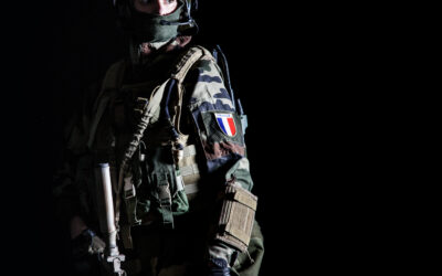 Servir son pays par Laurent Lementec